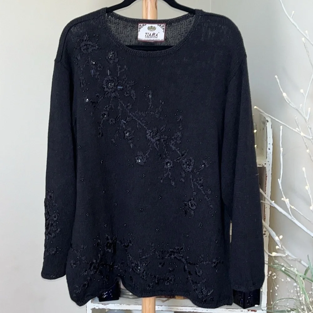 💙Tiara International XL Beautiful embroidered beaded crewneck tunic sweater - Picture 7 of 7